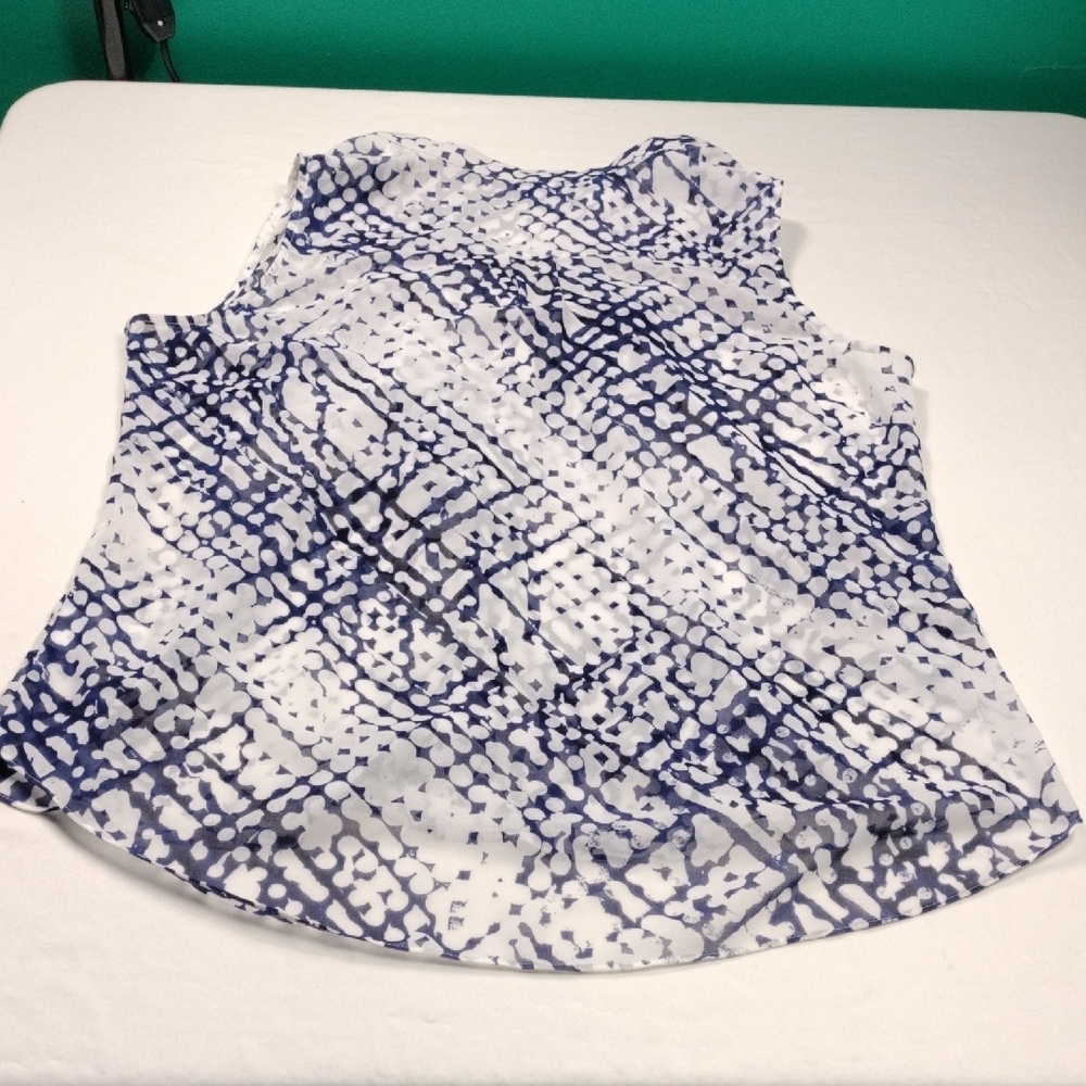 CAbi Blue and White Patterned Blouse - Picture 8 of 10